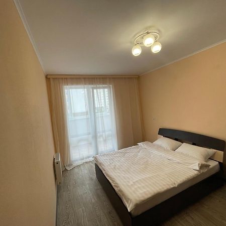 Apartment Voskresenska 18 Kiev Eksteriør bilde