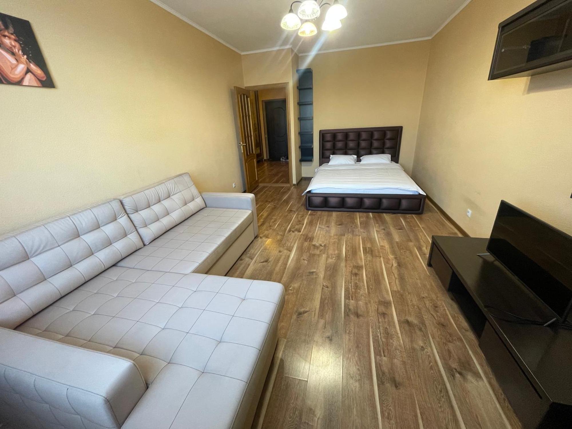 Apartment Voskresenska 18 Kiev Rom bilde